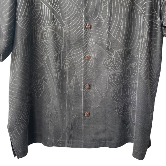 Tommy Bahama Hawaiian Tropical 100% Silk Relax Button Down Shirt - Picture 3 of 8